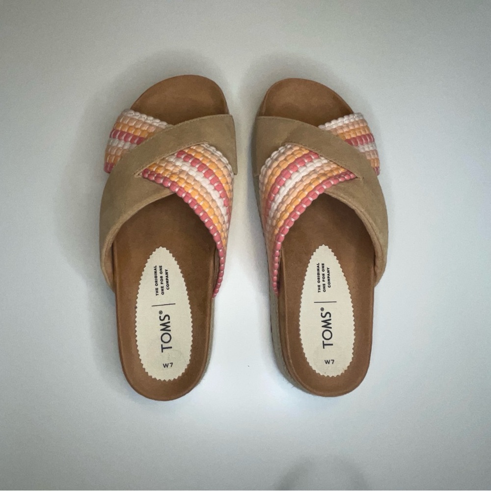 Toms Multicolor Woven Sandals